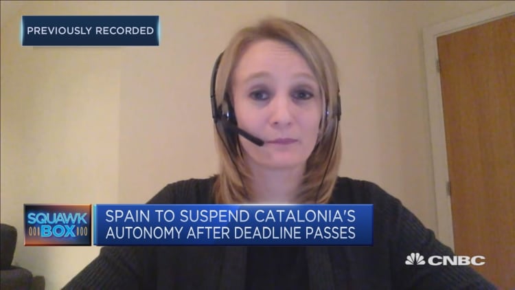 Spain's choices on Catalonia independence 'politically explosive'