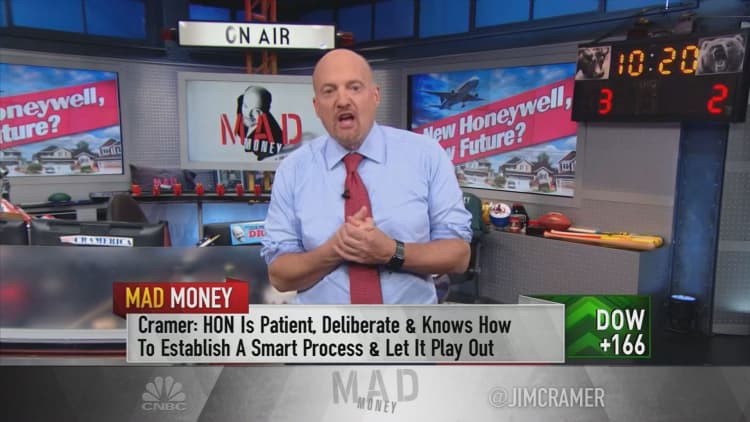 Cramer drills down on Honeywell's breakup to see if the split will pay off