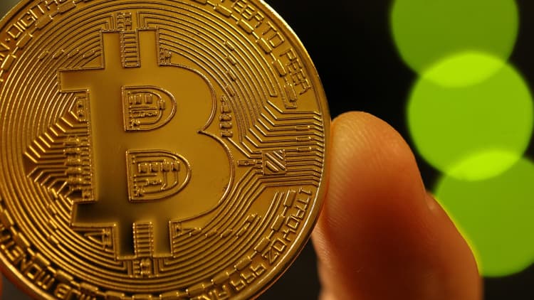 Hedge funds now betting big on bitcoin