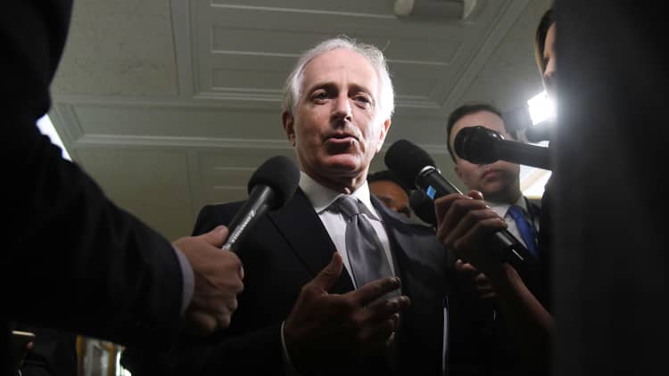 Senator Bob Corker says Trump feud will 'absolutely not' affect his tax-reform vote