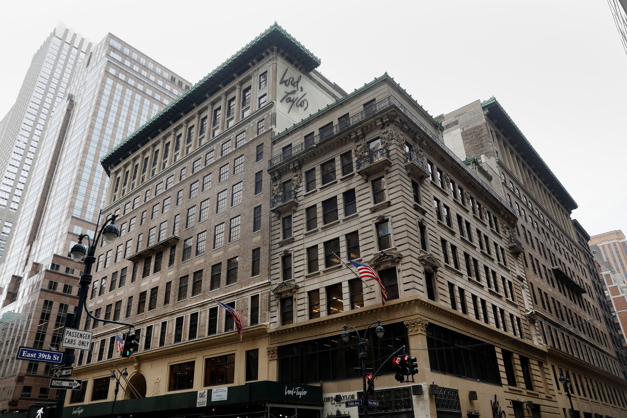 Lord & Taylor is leaving its iconic Fifth Avenue location