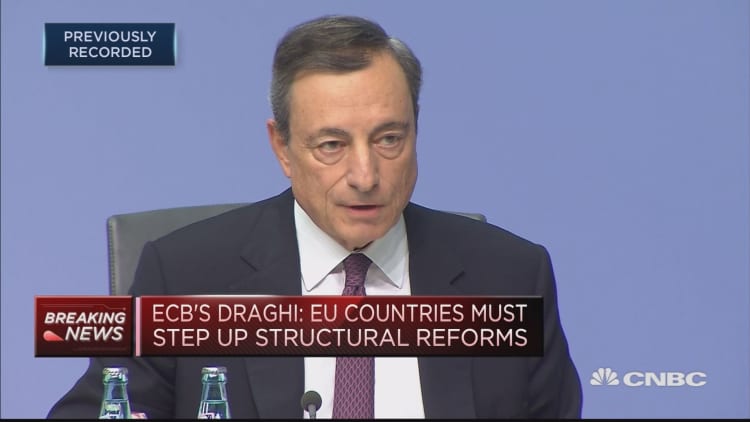 ECB did not discuss composition of quantitative easing, Draghi says