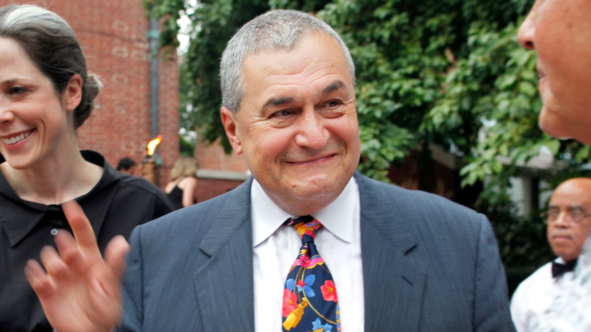 Federal prosecutors said to be investigating lobbyist Tony Podesta after special counsel referral