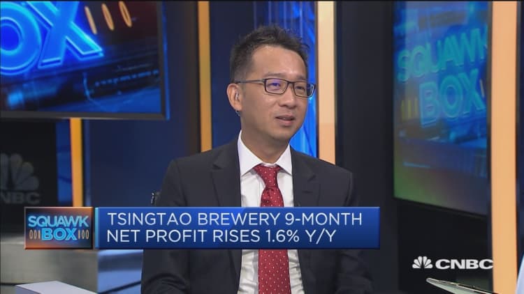 China consumers, now richer, no longer want Tsingtao beer: analyst