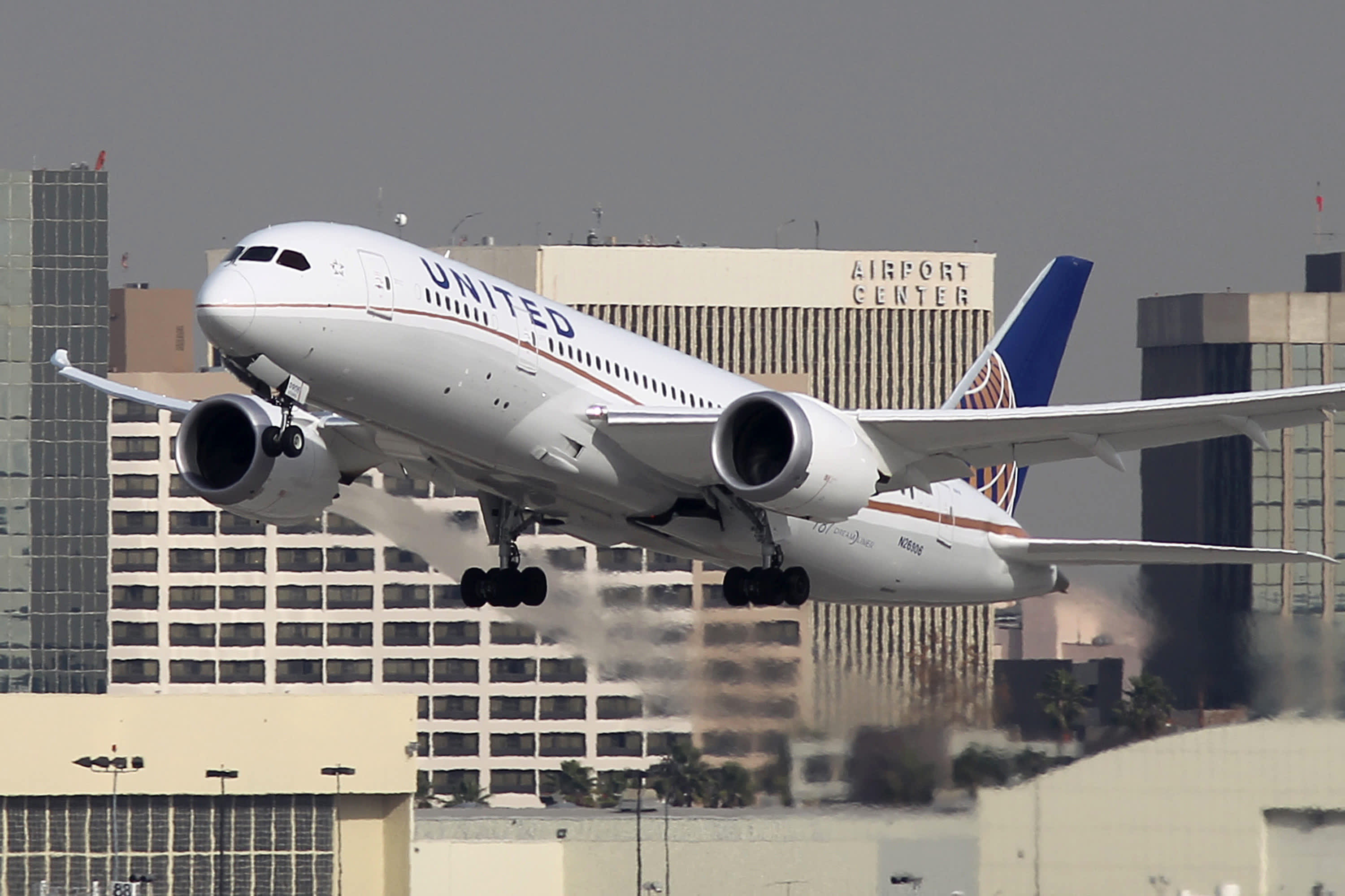 United's losses mount but airline expects to surpass 2019 margins in 2023