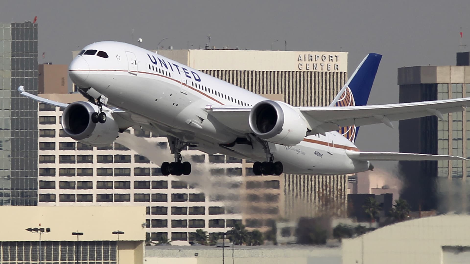 United Airlines składa zamówienie Boeinga na 100 Dreamlinerów