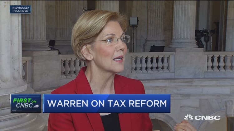 Sen. Elizabeth Warren: GOP tax plan gives billions to Wells Fargo