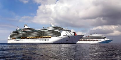 Cruise lines build up capacity despite global headwinds