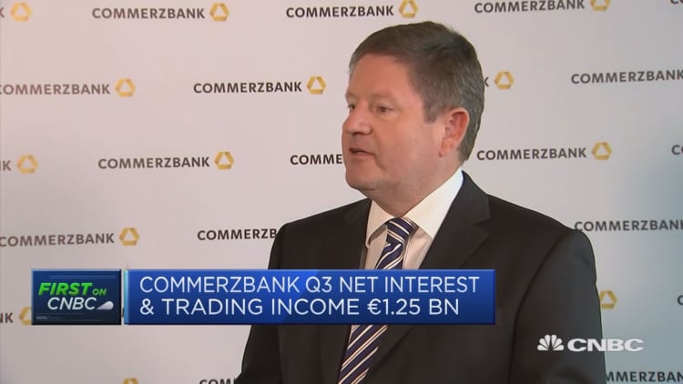 Commerzbank CFO: Will review 2018 dividend possibilities