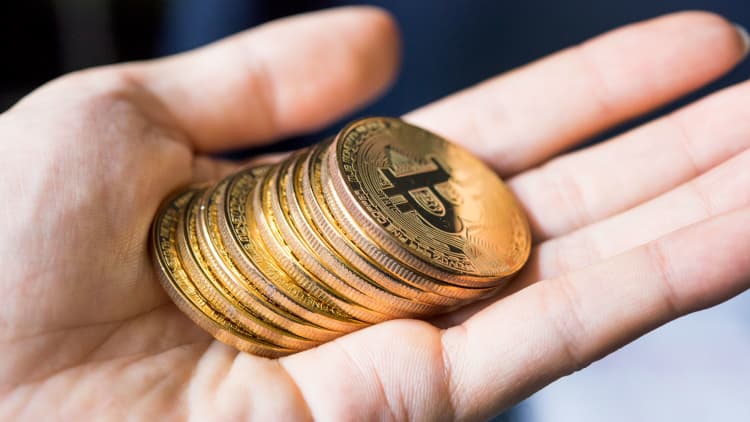 Van Eck Associates CEO: Bitcoin is a true complement to gold