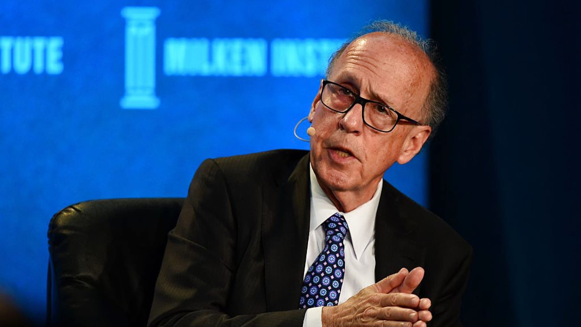 Stephen Roach calls stagflation his base case, warns market is unprepared for th..