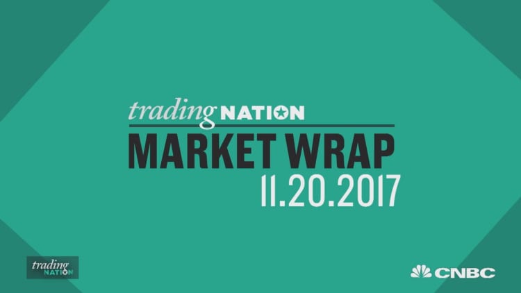 Major market indexes rise on strong October economic data