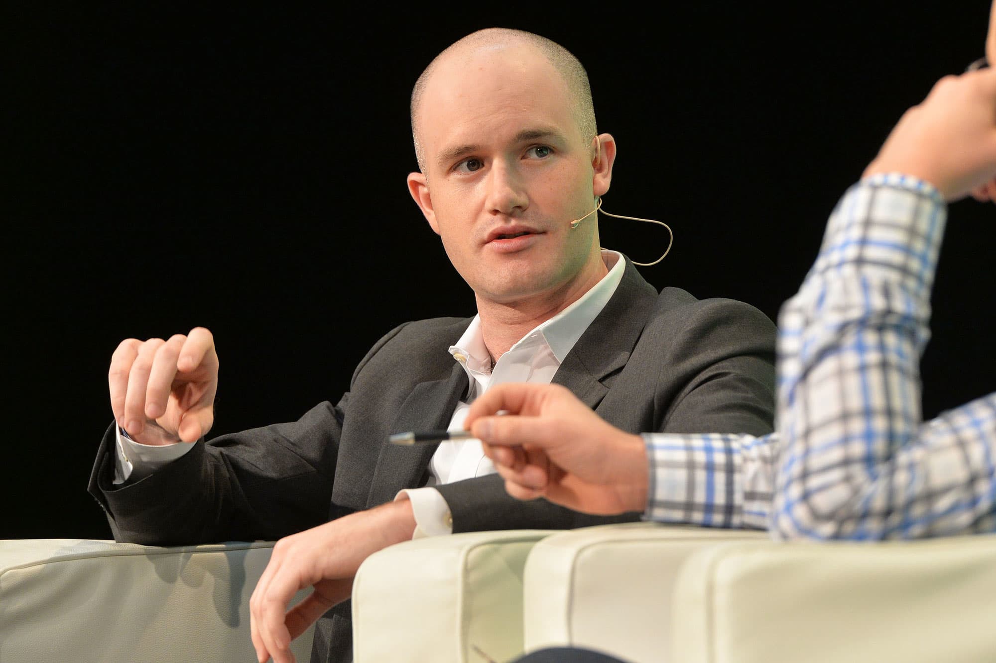 Coinbase CEO discourages politics at work, offers generous severance to employees who want to quit - CNBC