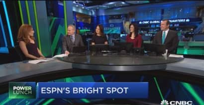 ESPN's bet on fantasy football seeks to reel in loyal viewers