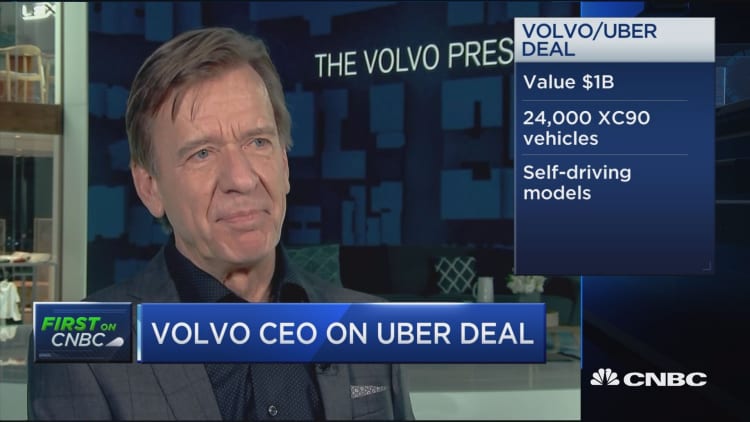 Volvo CEO: Looking to see self-driving cars on the road by 2021