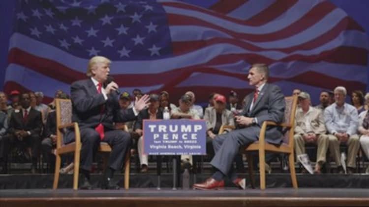 Flynn news 'very, very, very bad,' source close to President Trump tells NBC