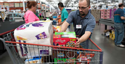 Here's the level to watch in Costco as retail earnings roll in