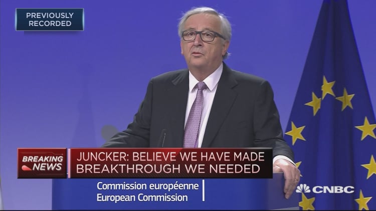 Decision on sufficient progress in hands of EU 27: Juncker