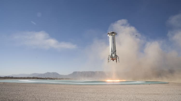 Blue Origin launched its first rocket in over a year, and nailed the landing