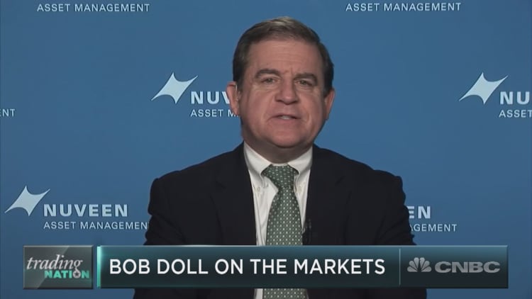 Strategist Bob Doll reveals his take on bitcoin, the market in 2018 and more