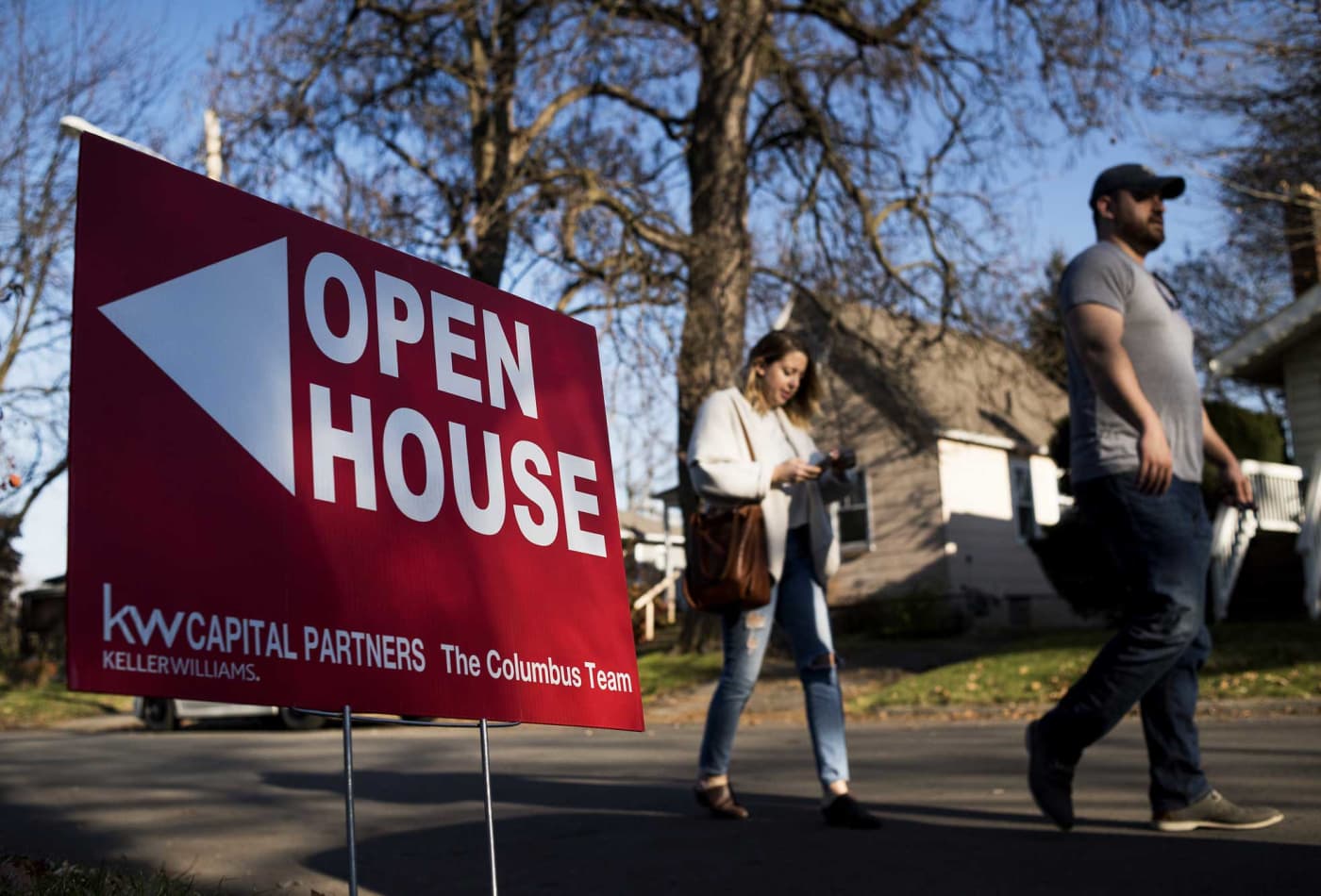 Mortgage rates jump again, causing headaches for homebuyers
