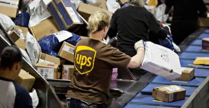UPS workers vote to authorize strike while cheering unexpected progress on heat safety