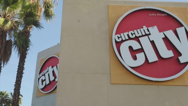Circuit City to relaunch online next month, with stores on the horizon
