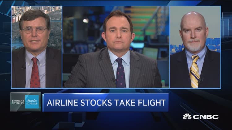 Trading Nation: Airline stocks soar