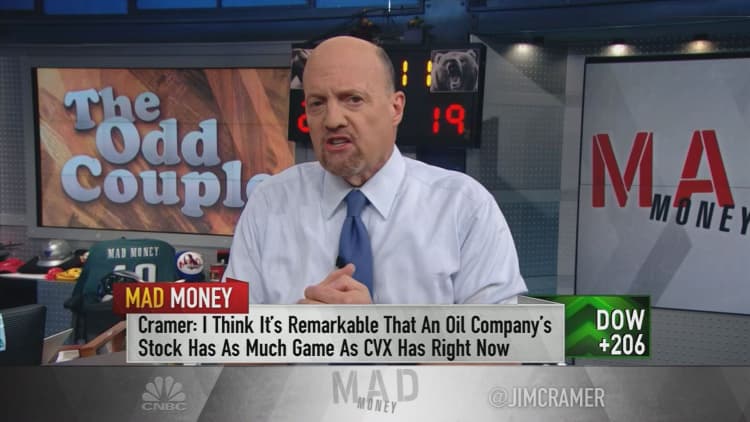 Cramer explains the nonsensical action in oil and airline stocks