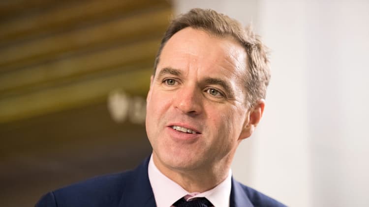Niall Ferguson: History of networks and power applies to Silicon Valley