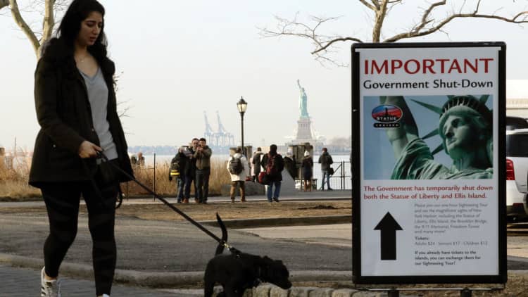 Government shutdown closes Statue of Liberty to visitors over the weekend