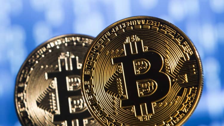 Bitcoin could soon implode, warns bear Peter Boockvar