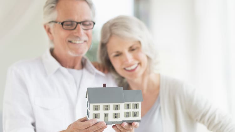 Should you pay off your mortgage before you retire?