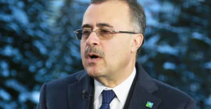 Saudi Aramco is ready to IPO, but waiting for government OK, CEO says