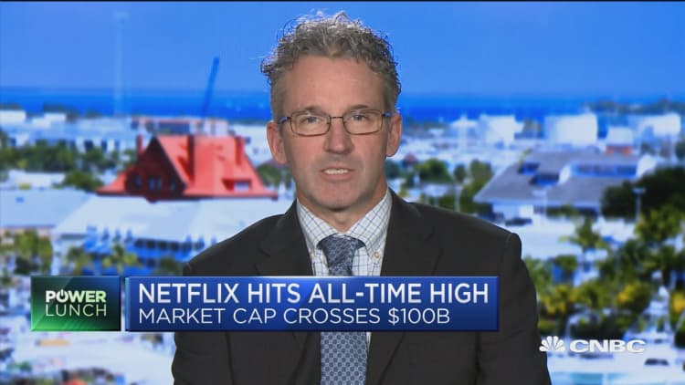 Many investors still underestimate the Netflix story: MKM Partners' Rob Sanderson