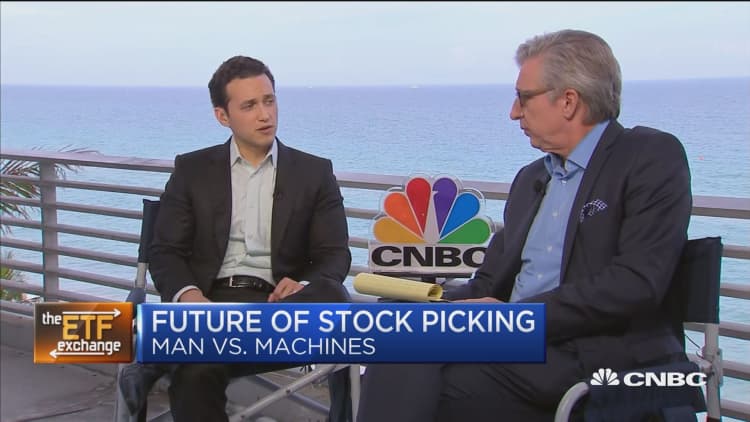 Future of stock picking: Man vs. machines