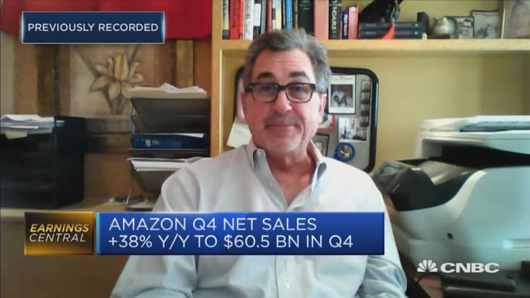Amazon's earnings can "grow into its share price," says analyst