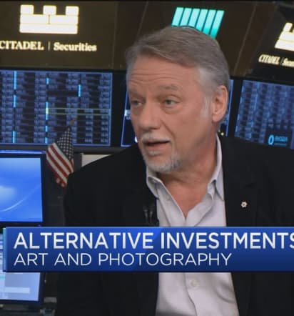 Art and photography as alternative investments