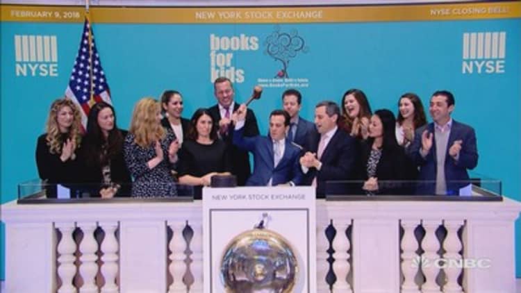 Books for Kids rings the closing bell at the NYSE