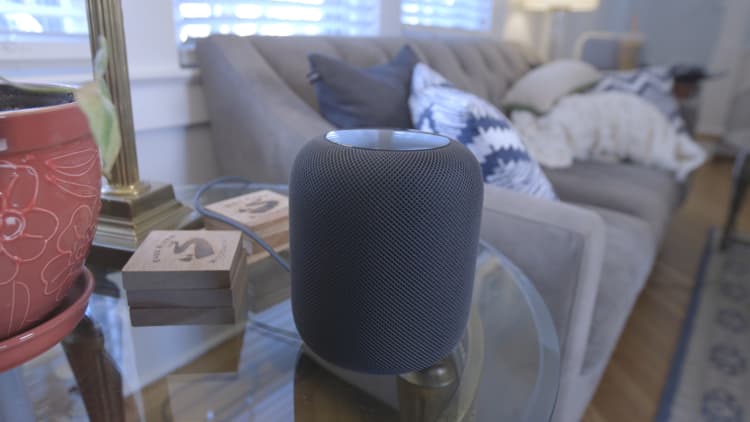 Apple's HomePod sounds great but you should probably just buy a Sonos