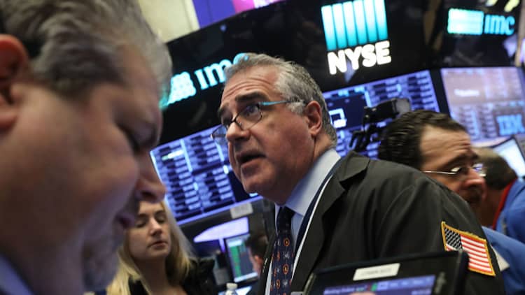 Stocks bounce back from worst week in two years