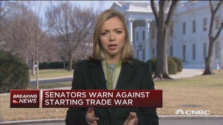 Senators warn White House against starting trade war