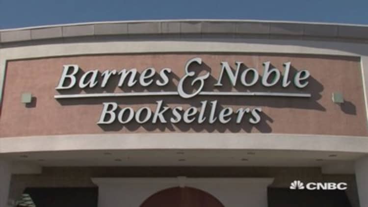 Barnes & Noble cuts staff after dismal holiday season