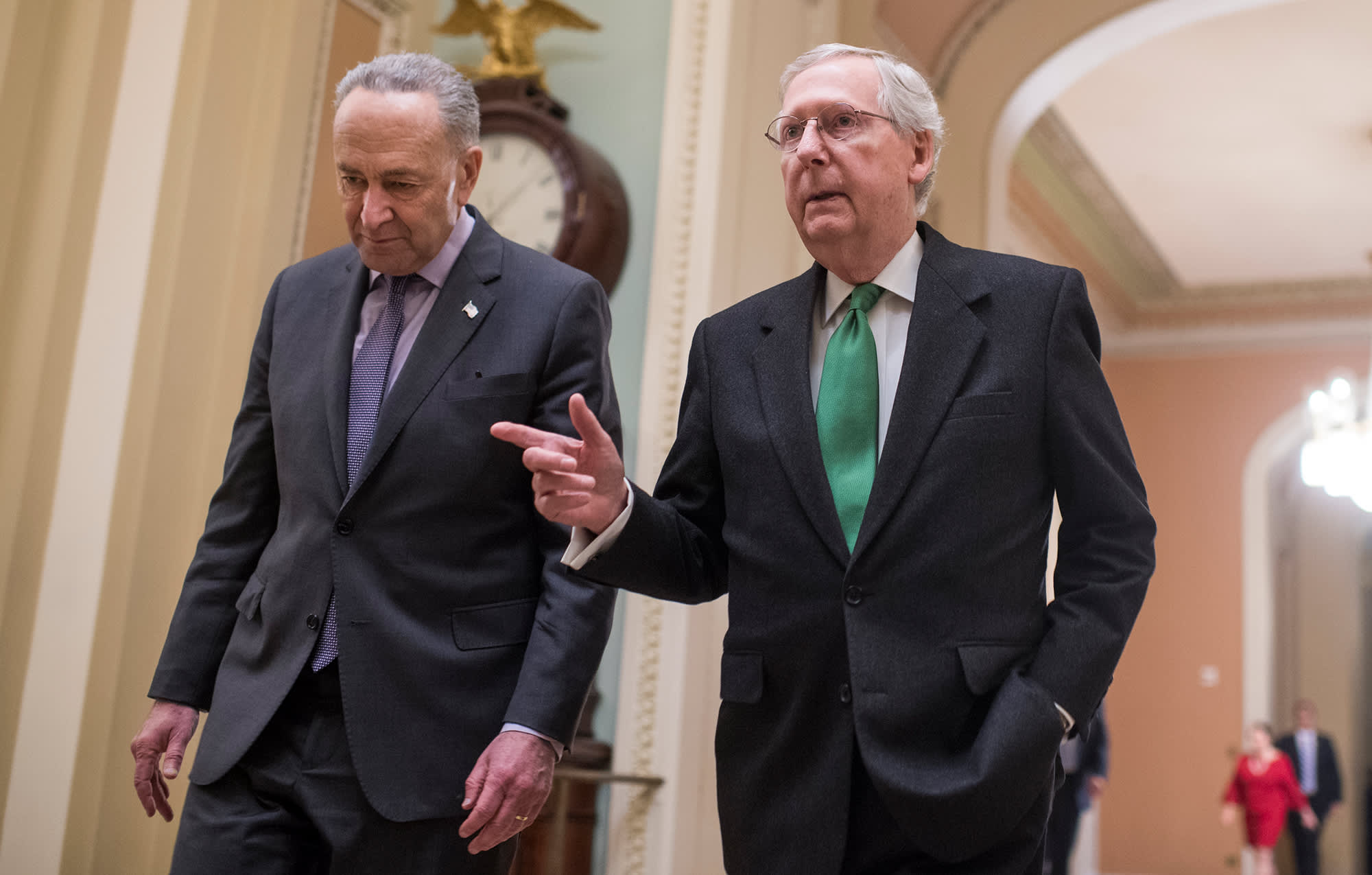 Schumer Mcconnell Retain Senate Leadership Posts After Midterms