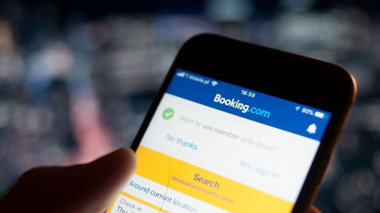 Priceline changes name to Booking Holdings