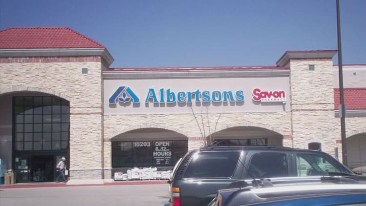 Grocery chain Albertsons to acquire Rite Aid