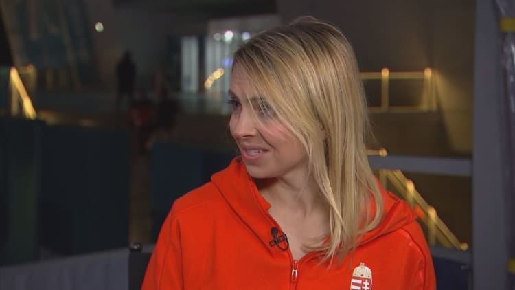 Skier Elizabeth Swaney defends her Olympic placement