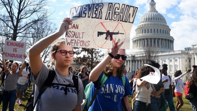 GP: Students protest Florida shooting 180221
