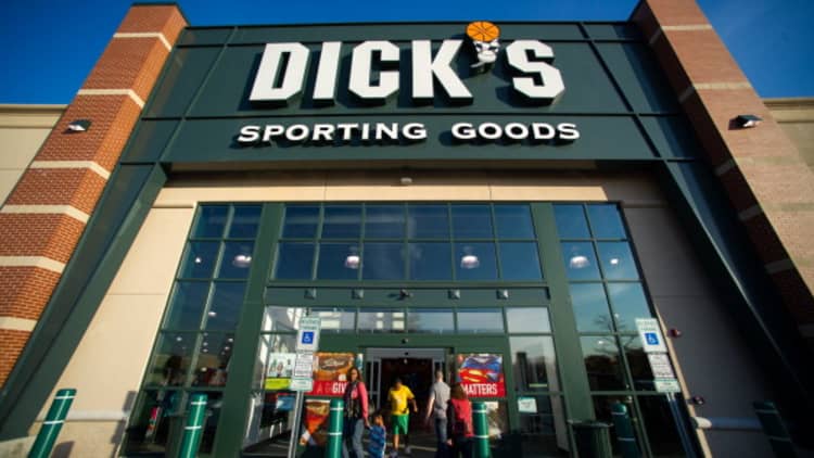 Dick's Sporting Goods halts sales of assault-style weapons