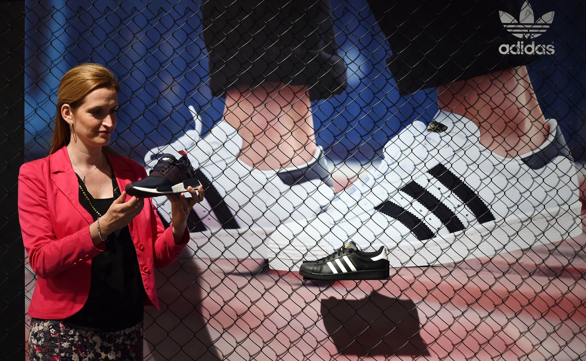 Adidas loses 3-stripes trade mark 